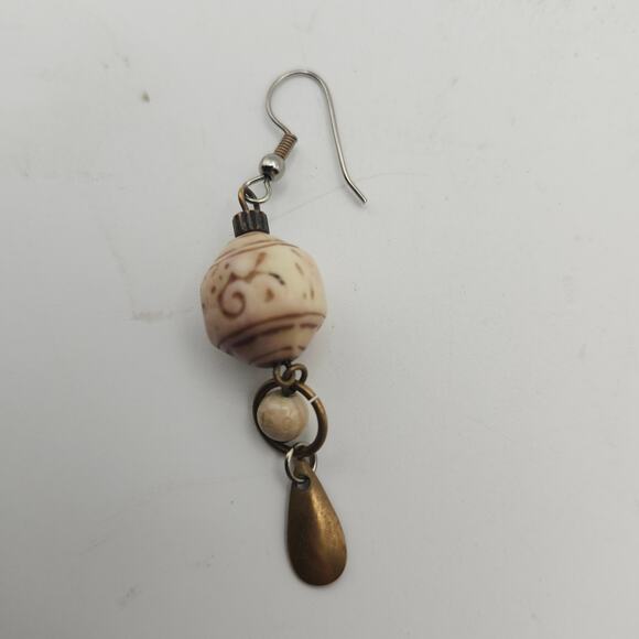 Boho Swirl Bead Teardrop Dangle Earrings Neutral Beige Gold Tone Drop Statement - Picture 8 of 8